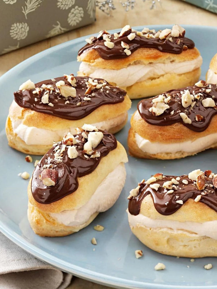 Hazelnut Eclair